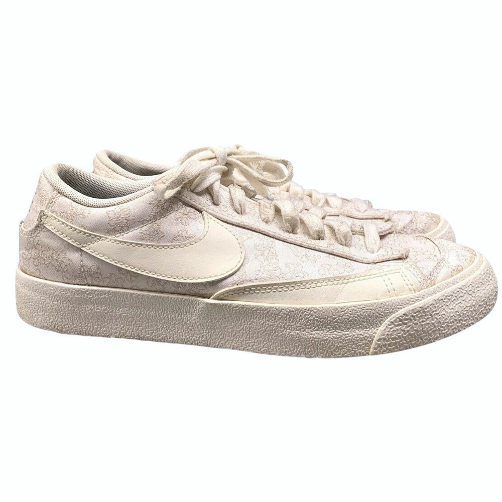 Nike Blazer Low Platform Sneakers Womens 9.5 Cream Retro Casual Skater Low Top